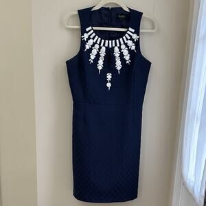 Laundry Shelli segalNavy Blue Dress With Jeweled Neckline Cocktail Size 6